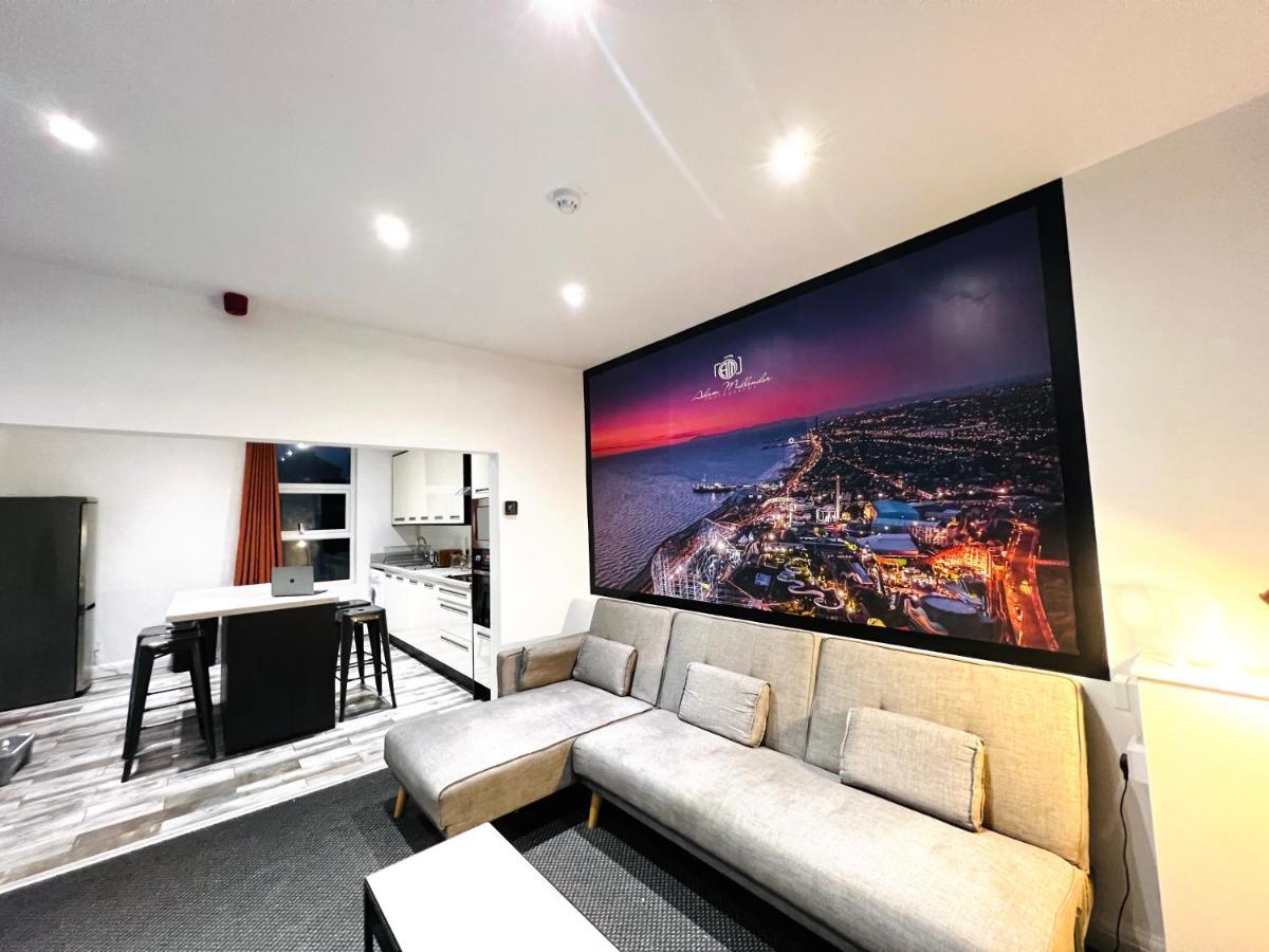 The Pier Suite Serviced Apartment Блекпул Екстериор снимка