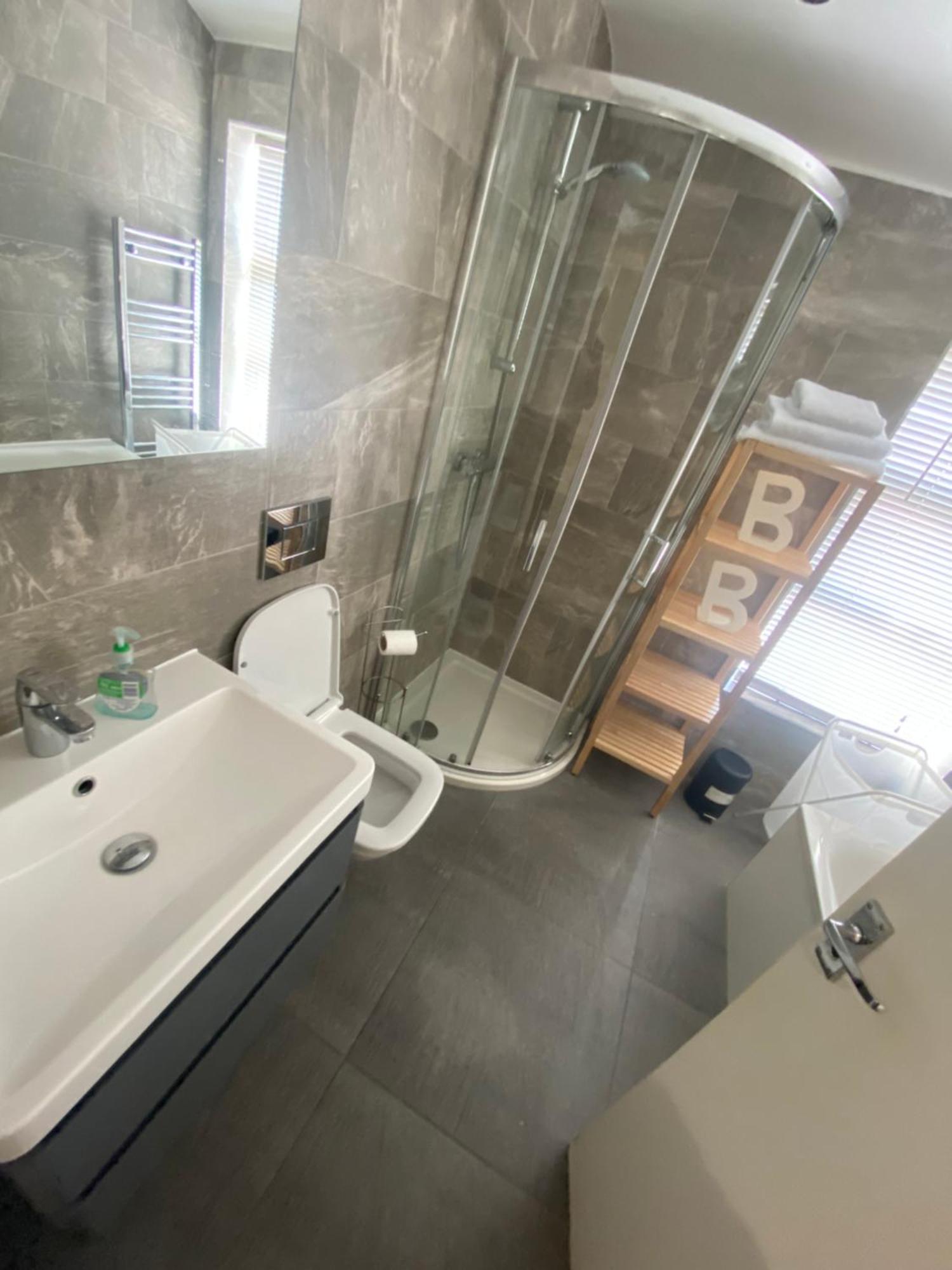 The Pier Suite Serviced Apartment Блекпул Екстериор снимка